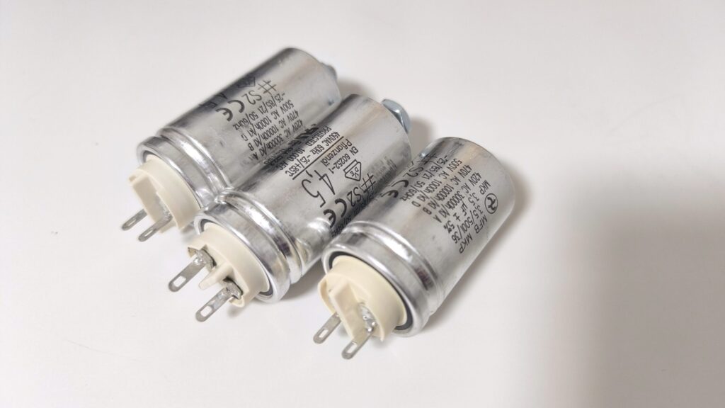 Revox B77 進相コンデンサの移植方法と配線〜電源パネルの取り外しとヒューズレス接続まで Thumbnail